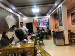 大堂-乳仔牛牦牛汤锅 烤羊排(松潘古城店)