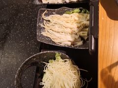 -哥老官重庆美蛙鱼头(五角场合生汇店)