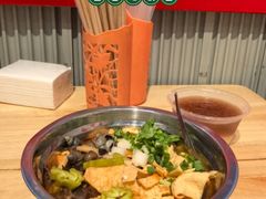 -柳州肥姨妈大骨螺蛳粉(万达中心店)