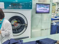 -福奈特洗衣·洗鞋·奢侈品护理(东建路店)