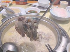 -煲大王猪肚鸡·椰子鸡火锅(红谷滩万达店)