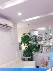 -蕾特恩专业祛痘