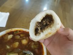 牛肉葱花包子-建基泡馍·西安老字号·清真(永宁店)