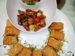 -东豪园林海鲜酒家(南港路辅路店)