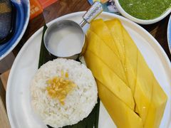 -樾餐厅泰式海鲜火锅(民歌湖店)