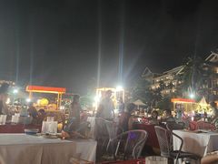 -亚龙湾希尔顿自助餐厅·海鲜·烧烤·沙滩BBQ·现场乐队