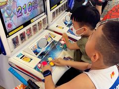 -爱玩嘉年华(龙湖曲江天街店)
