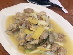 -峨眉烧烤(宝龙广场店)