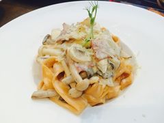 杂菌培根烩番茄面-琶醍壹号•潮菜江景餐吧