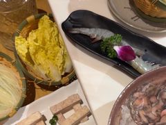 -喃喃椰·糟粕醋·椰子鸡火锅(七堡花园店)