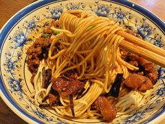 -辣肉面大王(天平路店)
