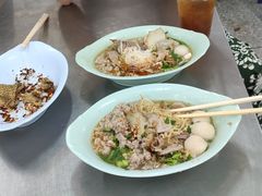 -榮泰米粉湯(Left Shop)