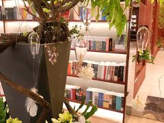 -二酉书店TOYOU BOOKS