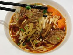 -康师傅私房牛肉面(马泉营奥莱店)