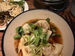 -新盈光·云会所(百丈东路店)