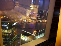 -上海浦东丽思卡尔顿酒店