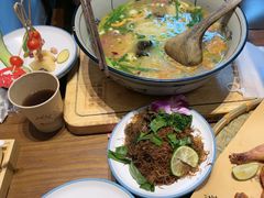 -芸南道·过桥米线(昆明老街旗舰店)