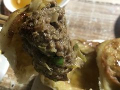 -宝瑞门钉肉饼店