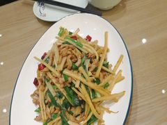 -钟记家菜(红专南路店)