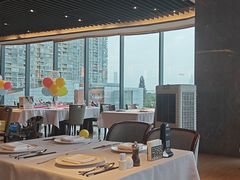 -武汉世茂希尔顿酒店·汇·全日餐厅