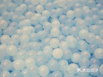 上周周末带儿子去了Meland Club，整个体验还