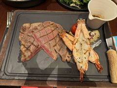 -恰餐厅及酒吧 CHAR Bar & Grill (北京丽都皇冠假日店)