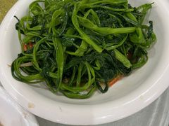 -胜记烧鹅美食