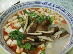 -天发芽·何记葫芦头泡馍·老字号(小南门店)