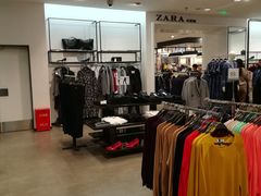 -ZARA(万达广场二七店)