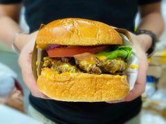 特色雙層芝士牛肉汉堡-Burger Joys Central(中环士丹利街店)
