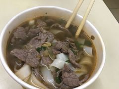 -江三王记牛杂馆(总店)