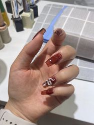 -晨·艺美甲美睫