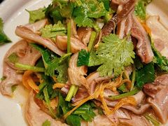 金针菇拌肚丝-聚汇三少·龙虾·中餐厅(莫邪路新天地店)