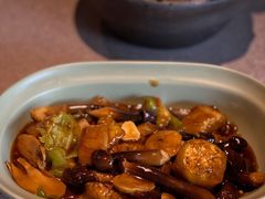 -半山腰·云南菜(侨福芳草地店)