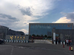 -霍尔果斯国门景区