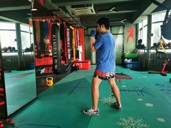 -KingBull私教健身&格斗订制(龙井商业中心店)