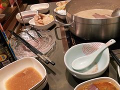 -捞王锅物料理(上海世茂广场店)