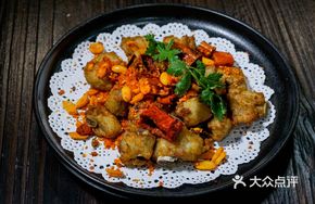 Fragrant Garlic Pork Ribs