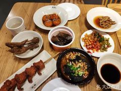 -湘人龙记老长沙米粉(华普国际大厦店)