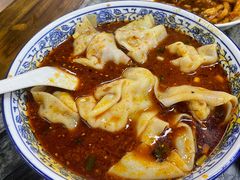 红汤抄手-西月城谭豆花(春熙路店)