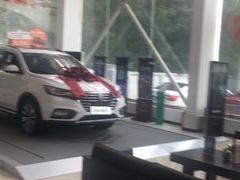 -上汽荣威飞凡体验中心(莲池南二环店)