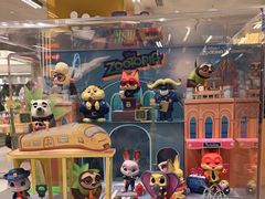 -泡泡玛特POPMART(蓝色港湾店)