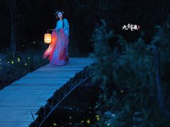 -九月鹰飞汉服摄影工作室