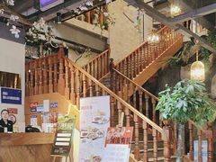-香山湖家家宴(中山陵店)
