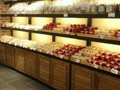 android_upload_pic-皇冠幸福里动物奶油生日蛋糕(光谷软件园店)