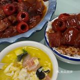 带大家参观下我们的河边小食堂