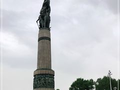 -人民防洪胜利纪念塔