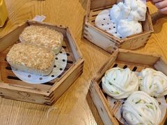 -美食小镇·观赏珍稀鸟类·长隆熊猫酒店