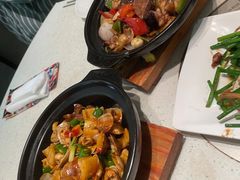 -肥仔文澳门猪骨煲(南京西路店)