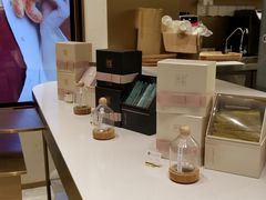 -奈雪的茶(华侨城创意园店)